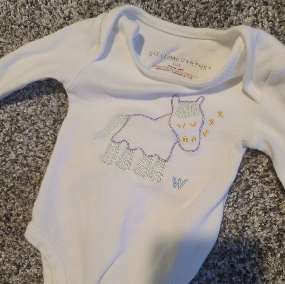 Stella McCartney W for Wednesday horse embroidered onesie - Picture 4 of 5
